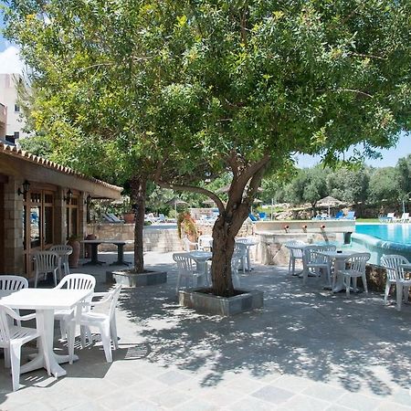 Mike'S Basilica Apartment Paphos Exterior photo